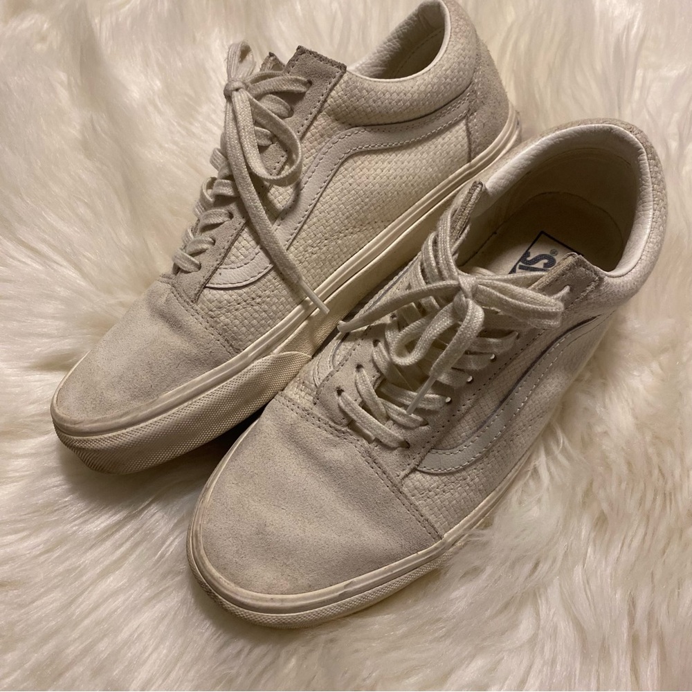 VANS Old Skool Woven Check Marshmallow White Suede Lace Up Sneakers.